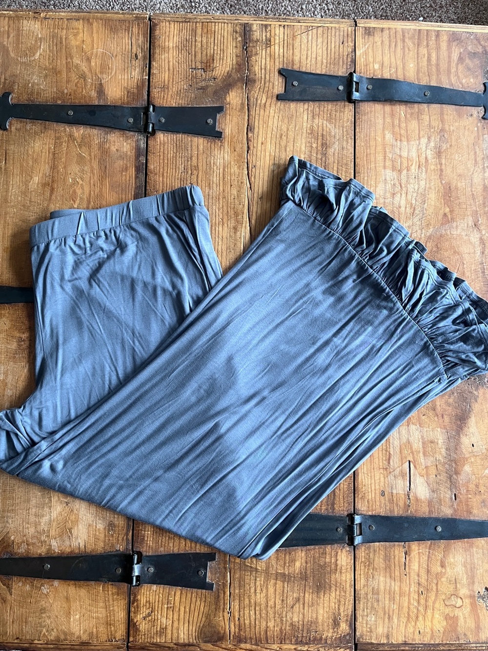 Kate & Mallory Wide Leg Pants in Slate‎ Gray